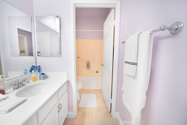 44528 Camolin Lane, Lancaster, CA 93534