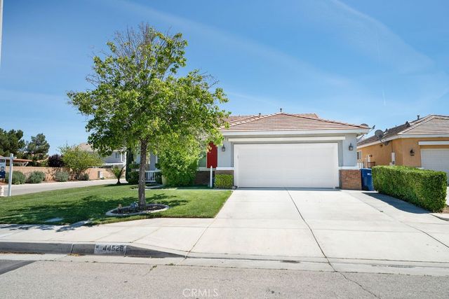 44528 Camolin Lane, Lancaster, CA 93534