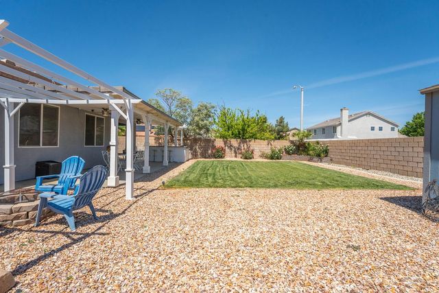 44528 Camolin Lane, Lancaster, CA 93534