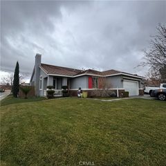 44528 Camolin Lane, Lancaster, CA 93534