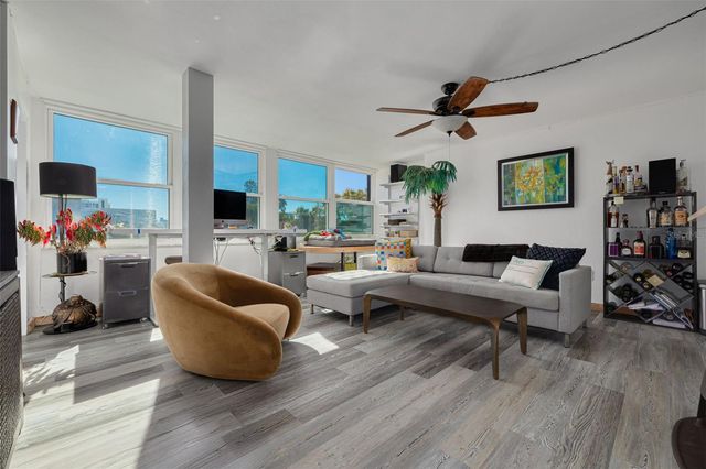 841 4TH AVENUE N 38, St Petersburg, FL 33701