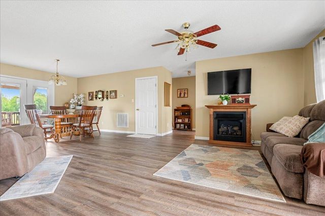 49 Deerfield Drive, Williamsburg, KY 40769
