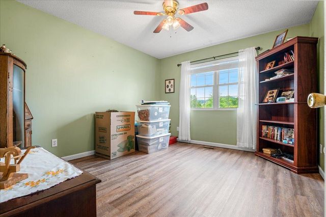 49 Deerfield Drive, Williamsburg, KY 40769