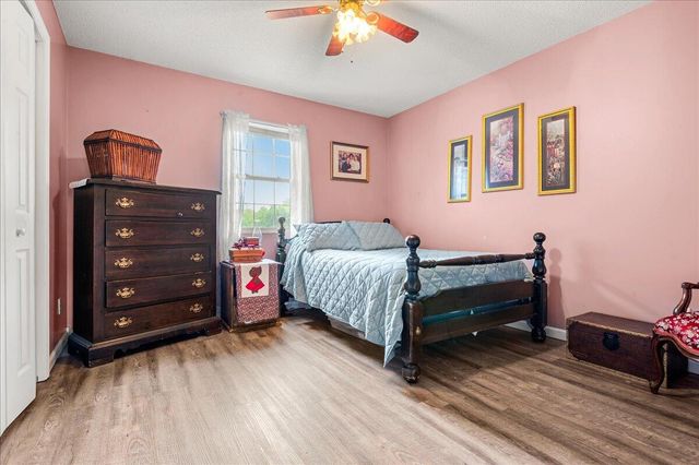 49 Deerfield Drive, Williamsburg, KY 40769