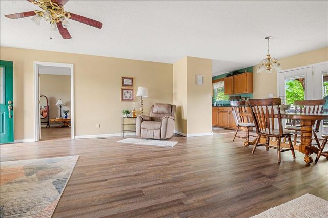 49 Deerfield Drive, Williamsburg, KY 40769
