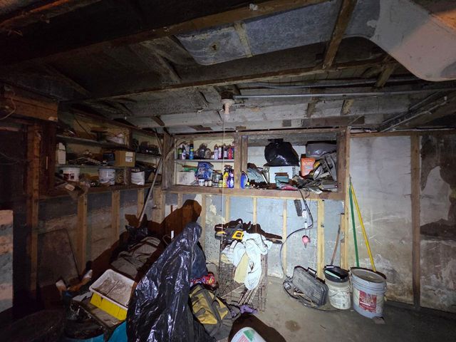 221 E 138th Street, Dolton, IL 60419