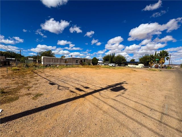 3620 E Hearne Avenue, Kingman, AZ 86409