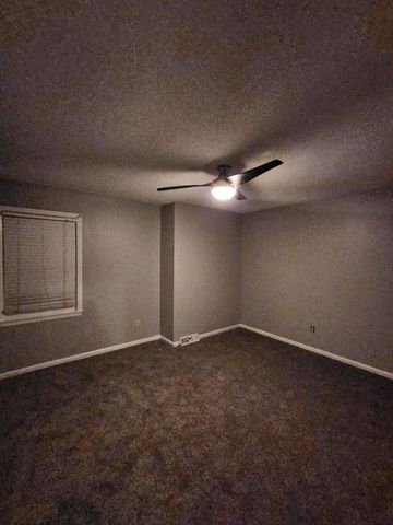 8735 Plantation Ct Drive, North Charleston, SC 29406