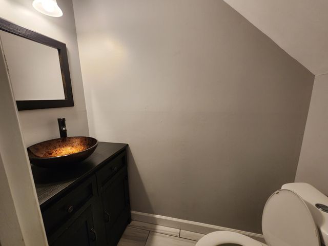 8735 Plantation Ct Drive, North Charleston, SC 29406