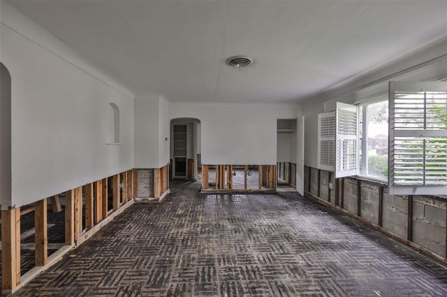 456 RAFAEL BOULEVARD NE, St Petersburg, FL 33704