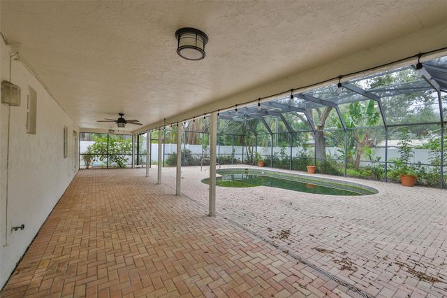 456 RAFAEL BOULEVARD NE, St Petersburg, FL 33704