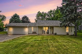 11332 Crestview Drive E, Somerset Twp, MI 49233