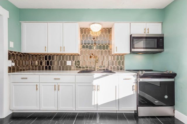 1195 Huntly Drive, Columbus, OH 43227