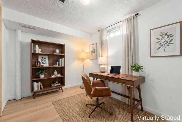 1195 Huntly Drive, Columbus, OH 43227