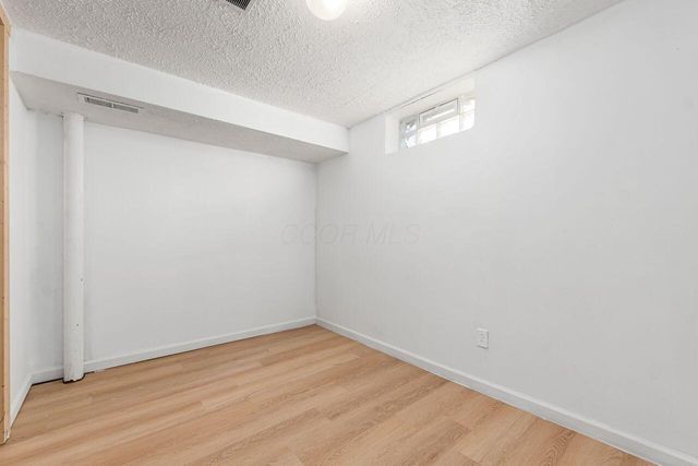 1195 Huntly Drive, Columbus, OH 43227