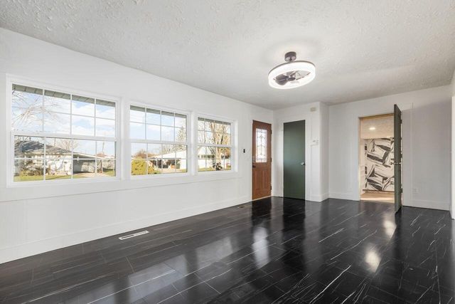 1195 Huntly Drive, Columbus, OH 43227