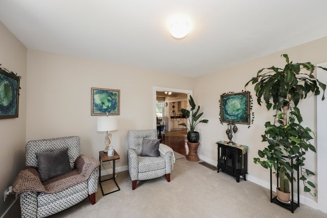 28 Spring Street, Hinsdale, NH 03451