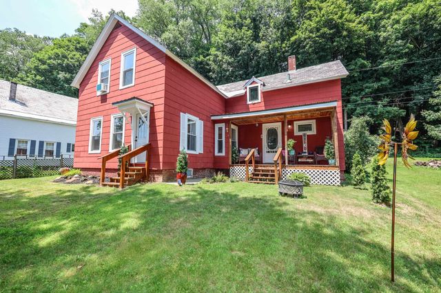 28 Spring Street, Hinsdale, NH 03451