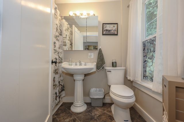 28 Spring Street, Hinsdale, NH 03451