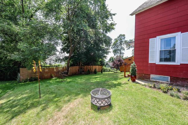28 Spring Street, Hinsdale, NH 03451