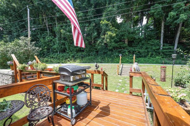 28 Spring Street, Hinsdale, NH 03451