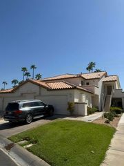 145 Desert Falls Circle, Palm Desert, CA 92211