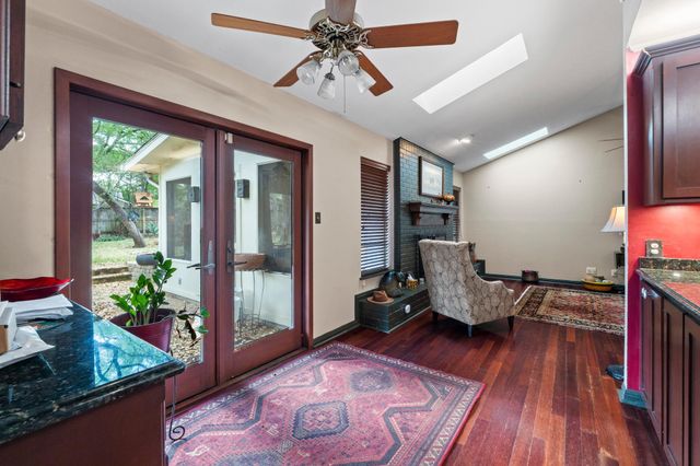 2606 Deerfoot TRL, Austin, TX 78704