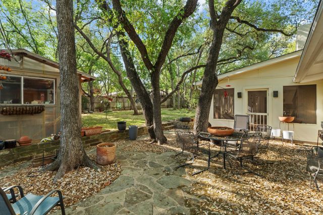 2606 Deerfoot TRL, Austin, TX 78704