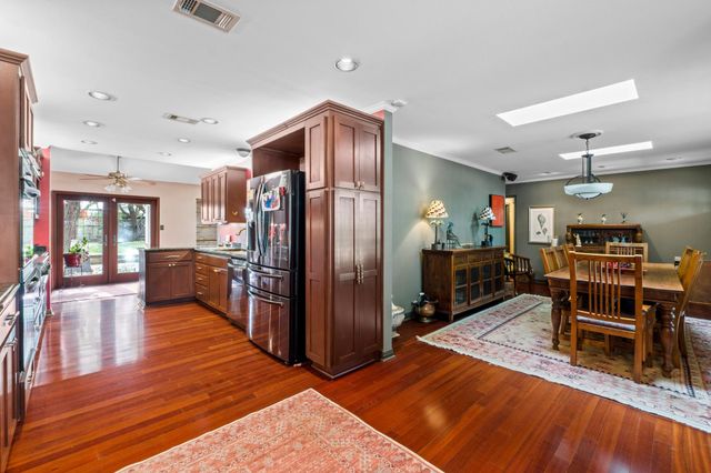 2606 Deerfoot TRL, Austin, TX 78704