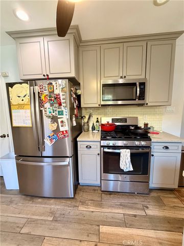 3069 Magnolia, Long Beach, CA 90806