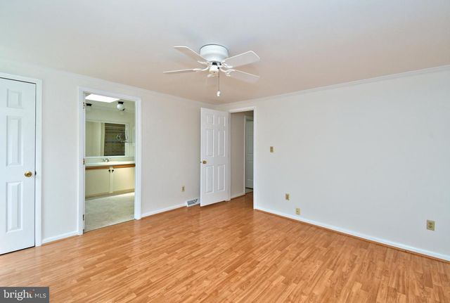 75 WOOD HOLLOW DR, Harleysville, PA 19438