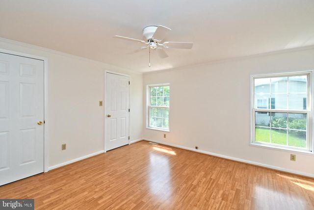 75 WOOD HOLLOW DR, Harleysville, PA 19438