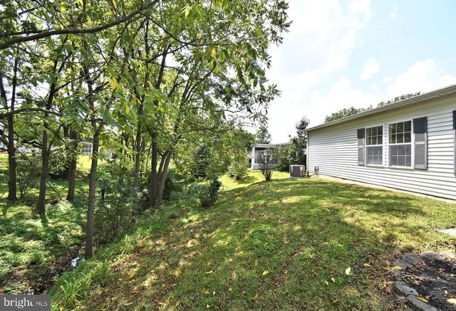 75 WOOD HOLLOW DR, Harleysville, PA 19438
