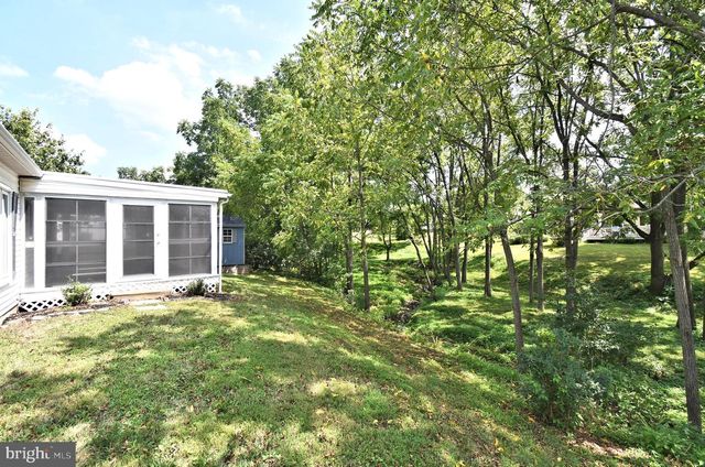 75 WOOD HOLLOW DR, Harleysville, PA 19438
