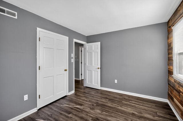 1018 Riverside Drive, Harrodsburg, KY 40330