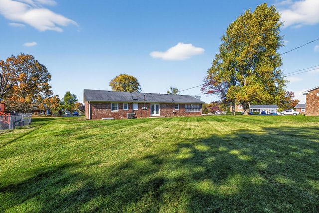 1018 Riverside Drive, Harrodsburg, KY 40330