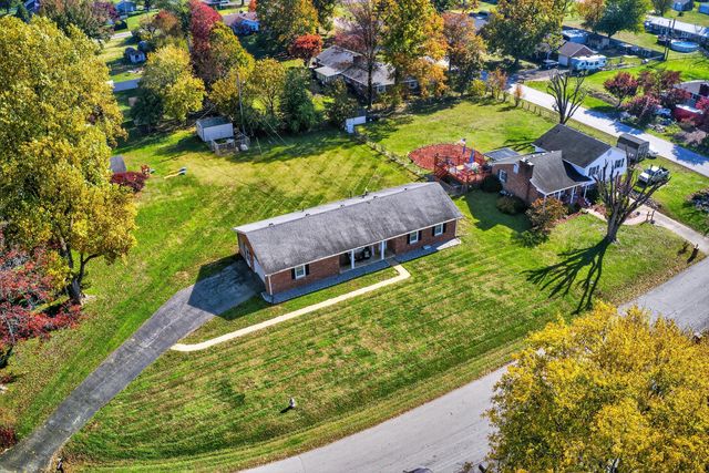 1018 Riverside Drive, Harrodsburg, KY 40330