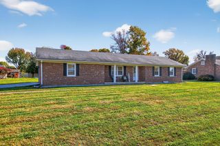1018 Riverside Drive, Harrodsburg, KY 40330