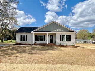 116 Vogler Drive, Winston-salem, NC 27107