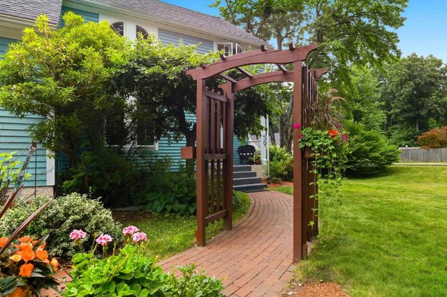 59 Peterson Circle, Concord, NH 03303