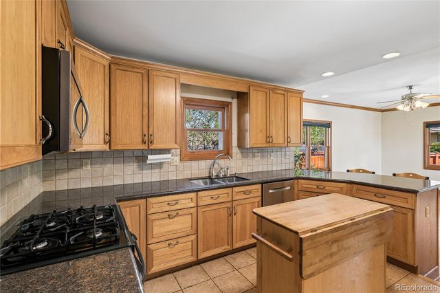 1890 Darlee Court, Lakewood, CO 80215