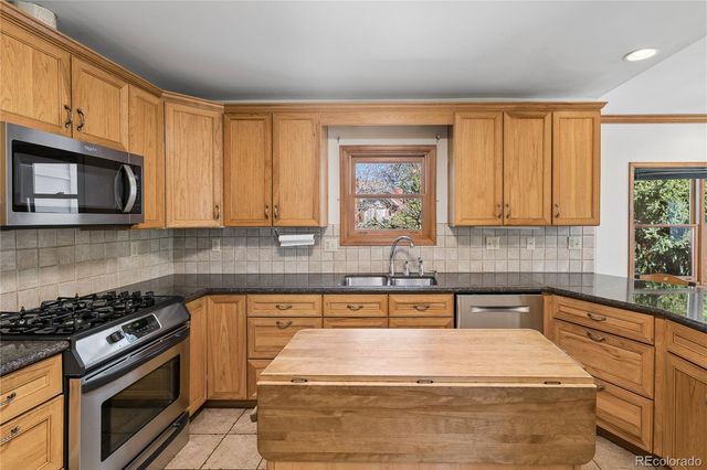 1890 Darlee Court, Lakewood, CO 80215