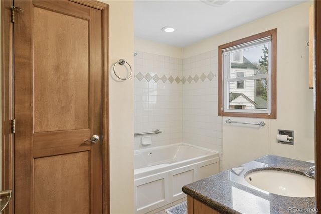 1890 Darlee Court, Lakewood, CO 80215