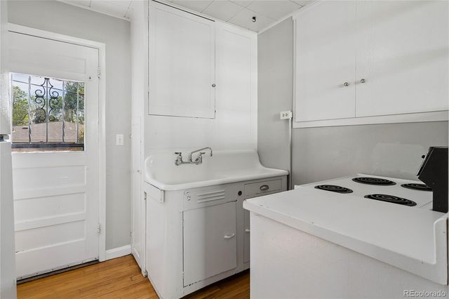 1890 Darlee Court, Lakewood, CO 80215