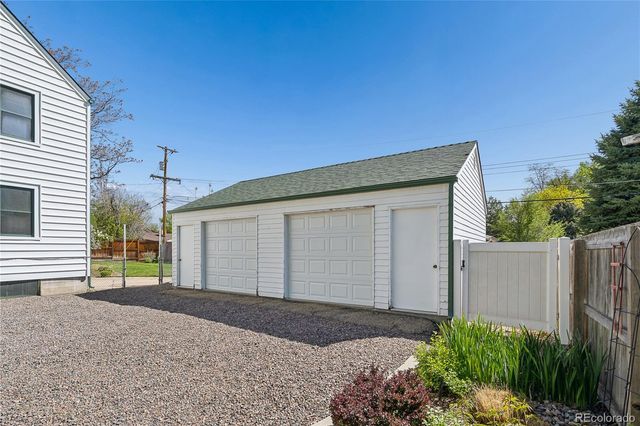 1890 Darlee Court, Lakewood, CO 80215