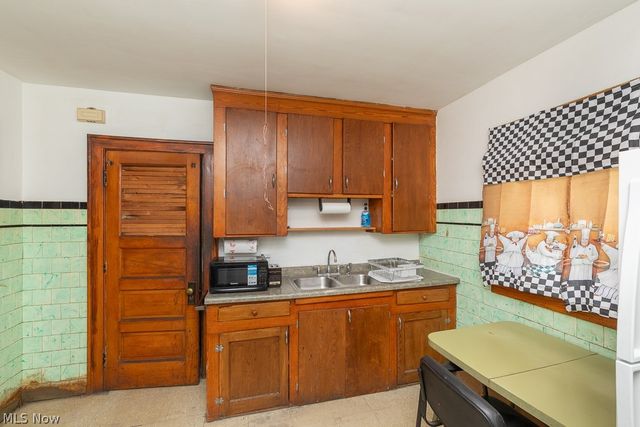 3618 E 114th Street, Cleveland, OH 44105