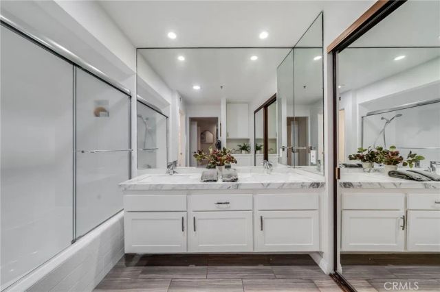 280 Cagney 103, Newport Beach, CA 92663