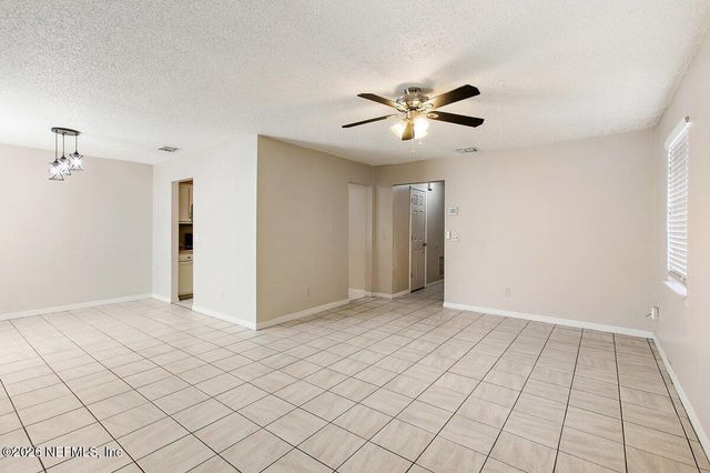 11671 TANAGER Drive, Jacksonville, FL 32225