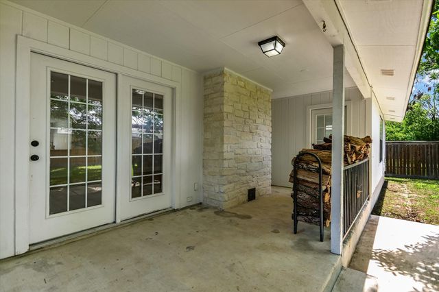 556 E 19th ST, Georgetown, TX 78626