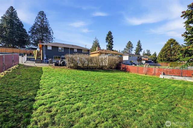 13120 12th Avenue S, Burien, WA 98168